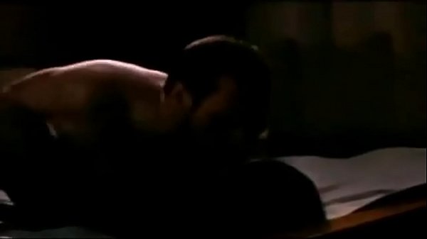 Gianella Neyra escenas desnudas y follando