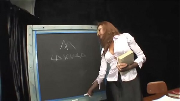 Les transexuelles mignonnes ont toujours une place pour vous Vol. 23