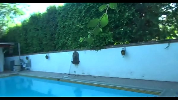 Lavoro di sesso orale con gola profonda e sesso duro