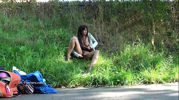 Adolescente sensual y caliente se burla - exótica