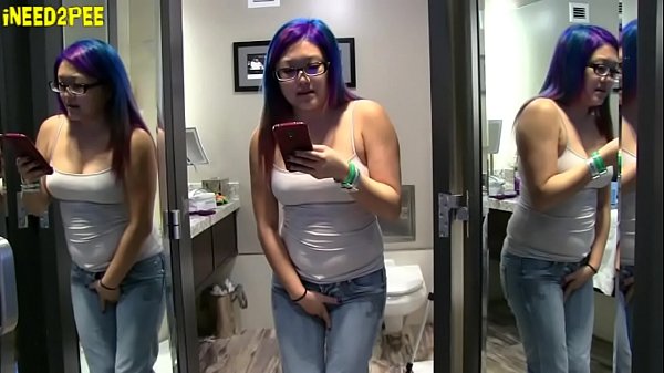 Hot girls need to pee wetting their tight jeans spandex 2018