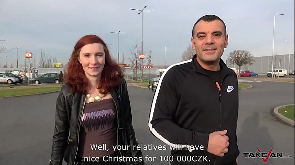 Für diese Dame reicht es aus, einen Schwanz zu sehen, um maximal geil zu werden