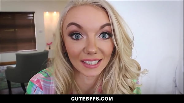 Heiße Teenie-Stiefschwester Mae und ihre beste Freundin Aaliyah Hadid haben Sex mit Stiefbruder, während er schlafen soll.