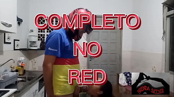 Brenda Switcher paga o g&aacute_s com boquetelo (COMPLETO NO RED)