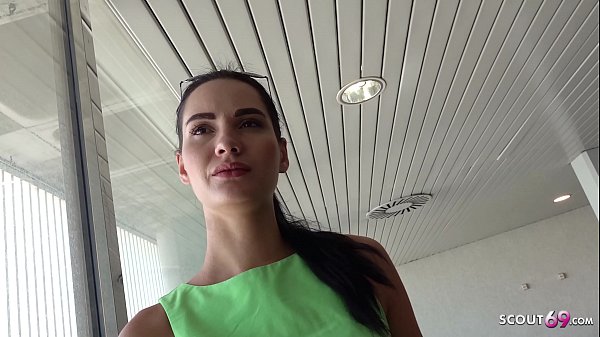 Guarda il video teenager hot di una teenager