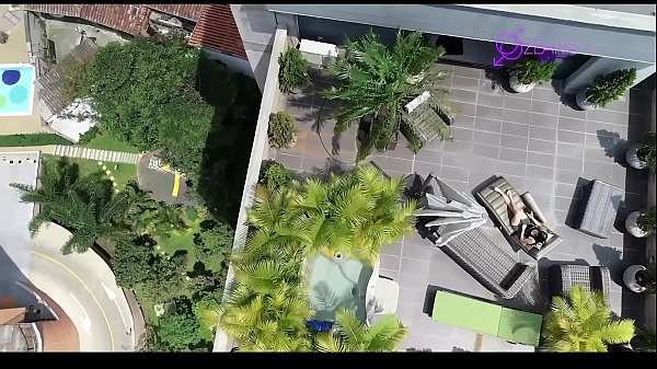 Quan hệ tình dục của Tatiana Morales được nhìn thấy từ một chiếc máy bay không người lái latina lớn (hoàn thành trên mạng x)