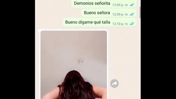 DO&Ntilde_A MARY IN RICCO SHORCITO PUOI VEDERE IL SUO DELIZIOSO CALCIO