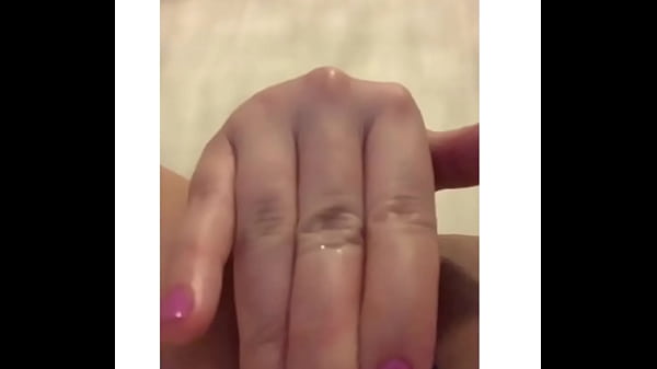 MASTURBAZIONE DA MODELLA DI FASCIA ALTA - DOPPIA PENETRAZIONE CON VIBRATORI &amp_ LOVENSE LUSH &amp_ DILDO