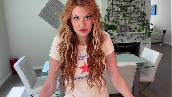 Geile rothaarige Babysitterin bringt dich zweimal zum Abspritzen ~ Elly Clutch ~ Haushaltsfantasie ~ Scott Stark