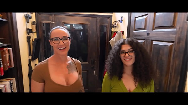 Meine Stiefmutter mit ihrer besten Freundin betrügen. Vorschau auf Luci Power Remy Woods WCA Productions