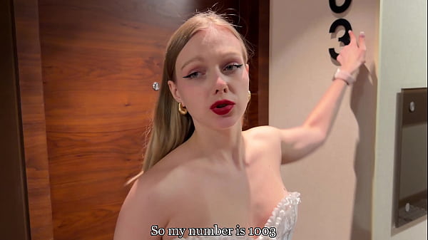 SEX MIT EINER UNBEKANNTEN PERSON IN EINEM HOTEL, WÄHREND ICH MIT MEINEM EHEMANN ÜBER FACETIME SPRECHE - BETRUG