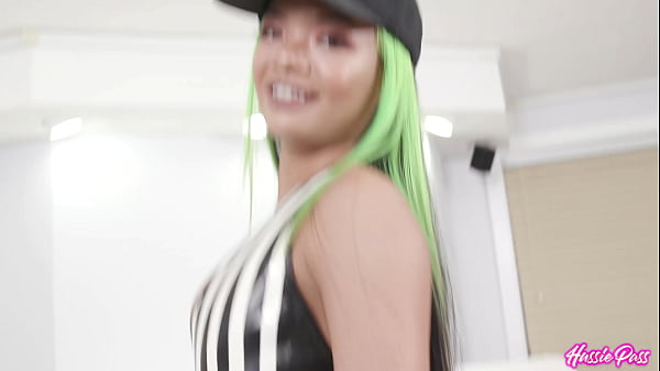 Beautiful Teen enjoys herself exotic