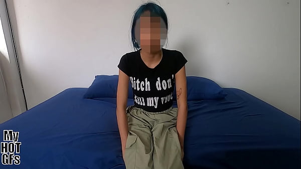 Ich bin jetzt legal! Scheiße, ruf mich an!