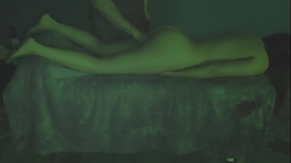 Guarda il fantastico video di massaggi per adolescenti