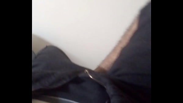 Masturbieren und viel Dirty Talk reden. Geführte Masturbation