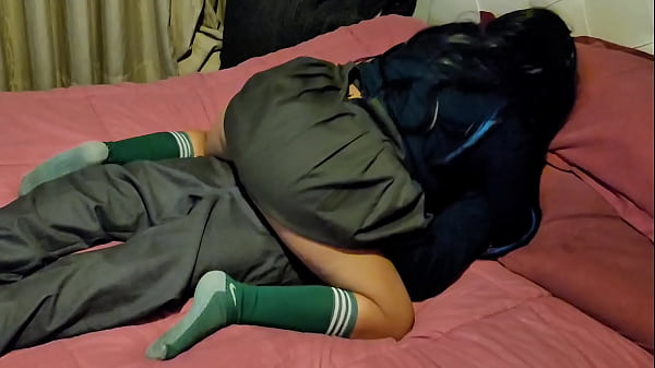 Mein Arsch tut weh, Liebes, du nimmst ihn besser raus und steckst ihn rein. OHNE KONDOM IST ES REICHER