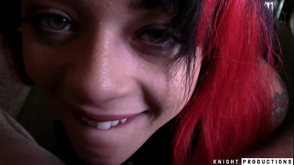 Beautiful Teen has fun sexy