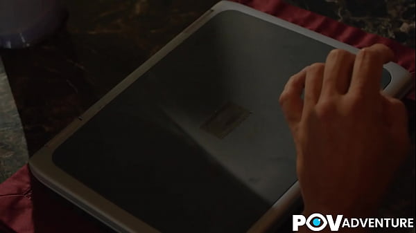 POV Abenteuer-Heiße Blondine Emma Stiletto fickt ihr Blind Date