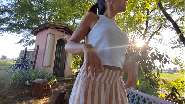 Big slut known on the cycle path gets fucked on the bench but the tractor ruins everything