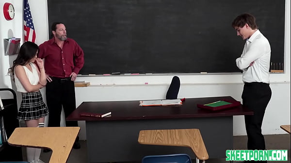 Teen cumshot enjoys herself Video