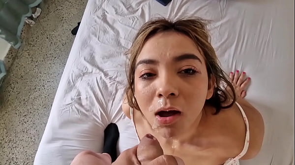 I like to see a good cock in front of me to suck it