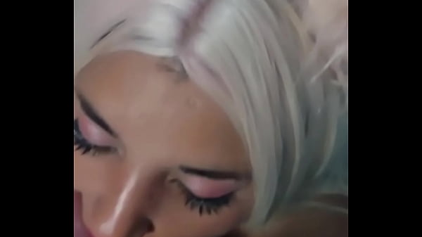 Bella teenager balla amatoriale