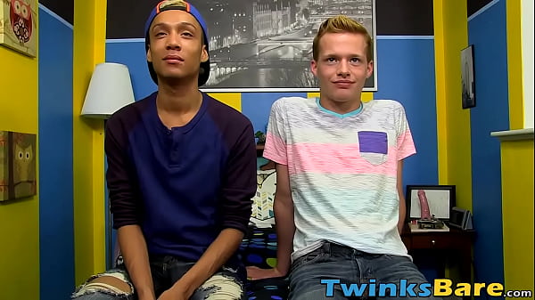 Andrew Brenton schiebt seinen rohen Schwanz in einen bezaubernden Billy