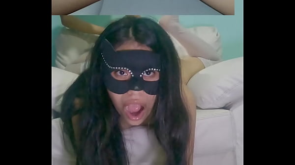 Bellissime modelle adolescenti dal culo grosso