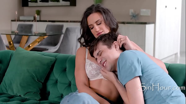 Harmless Step Maternal Bonding Gone Wrong -Penny Barber