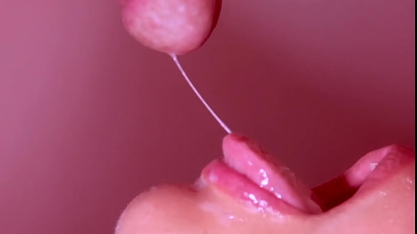 Dopo la festa, storia porno che scopa e succhia fino all'ultima goccia