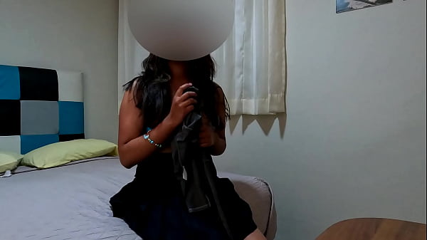 Casting 002 - Laura, la estudiante tímida que nunca hizo sexo oral y termina con creampie y sin condón (Versión Gratis)
