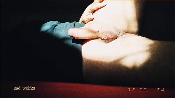 Penis Medium Handjob Sunset - bad wolf28