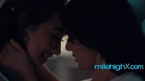 Ragazza teenager sexy selvaggia