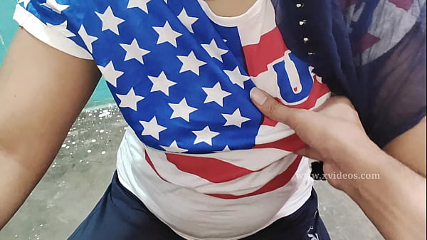 Nordindischer Arbeiter fickt Muschi mit Chef Desi Priya Masti und Freund schmerzhaft