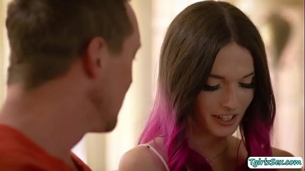 Ts natalie piedra mamada stepbros bigcock y anal a pelo