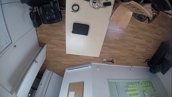 Beautiful Teen shows off blowjob