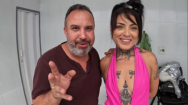 Sto per salutarlo e non so nemmeno come si chiama!