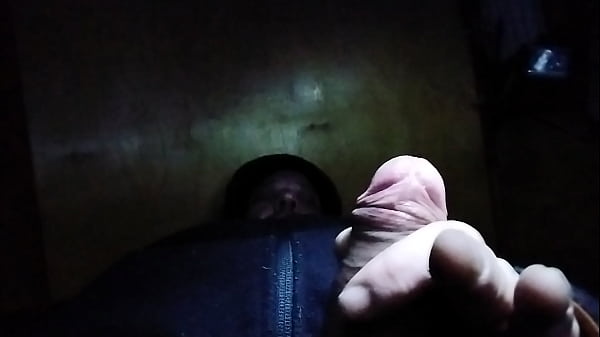 Beautiful Teen poses amateur