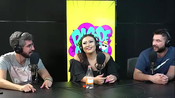 Agatha Ludovino at PAGODCAST - Pagode of offense