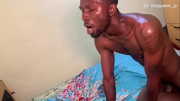 dải cô gái trẻ ngọt ngào