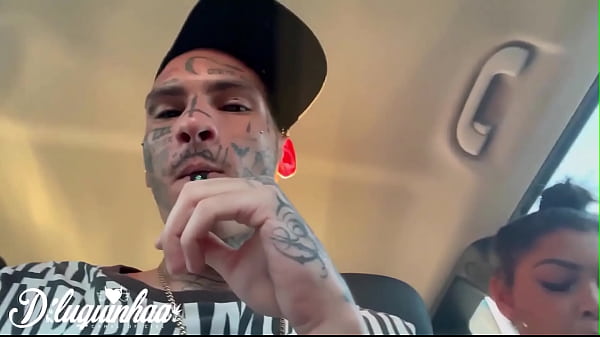 Poses d'ados ludiques et chaudes - sexy