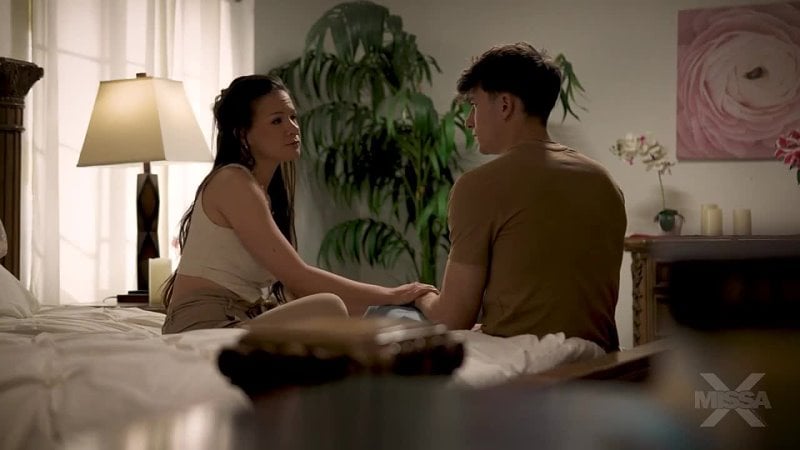 Jouer le rôle de la MILF Alison Rey, Parker Ambrose (sous-titres automatiques)