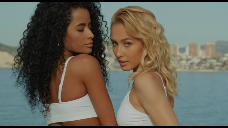 Blacked mia nix kelly collins ese verano