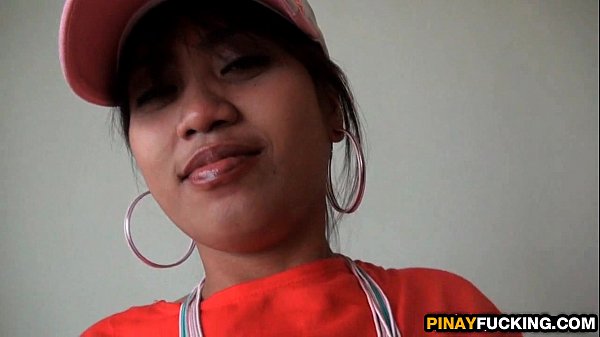Filipina Bargirl viene leccata e scopata
