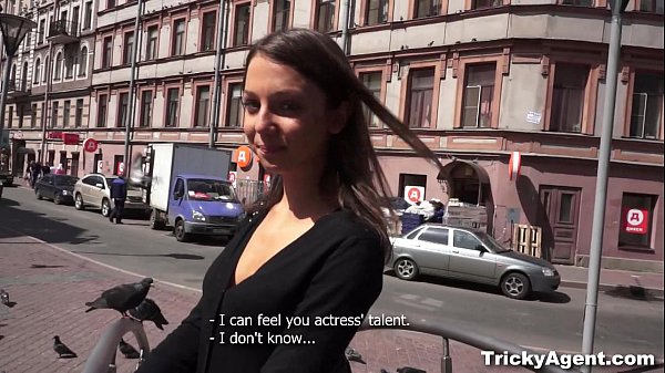 Tricky Agent - Foxy Di riempito di sperma da un agente porno ingannevole
